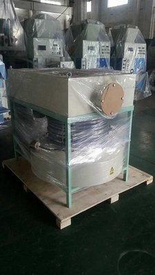 Para el transporte de materiales de construcción, las instalaciones de construcción deben estar equipadas con un sistema de conducción eléctrica y un sistema de conducción eléctrica.